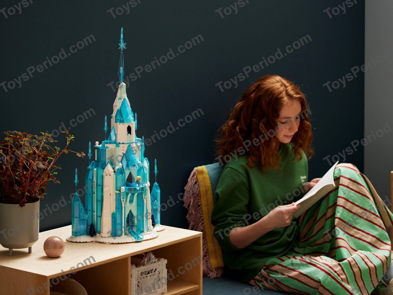 LEGO 43197 The Ice Castle Set Parts List
