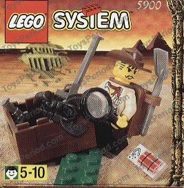 LEGO 5900 Adventurer - Johnny Thunder Set Parts List